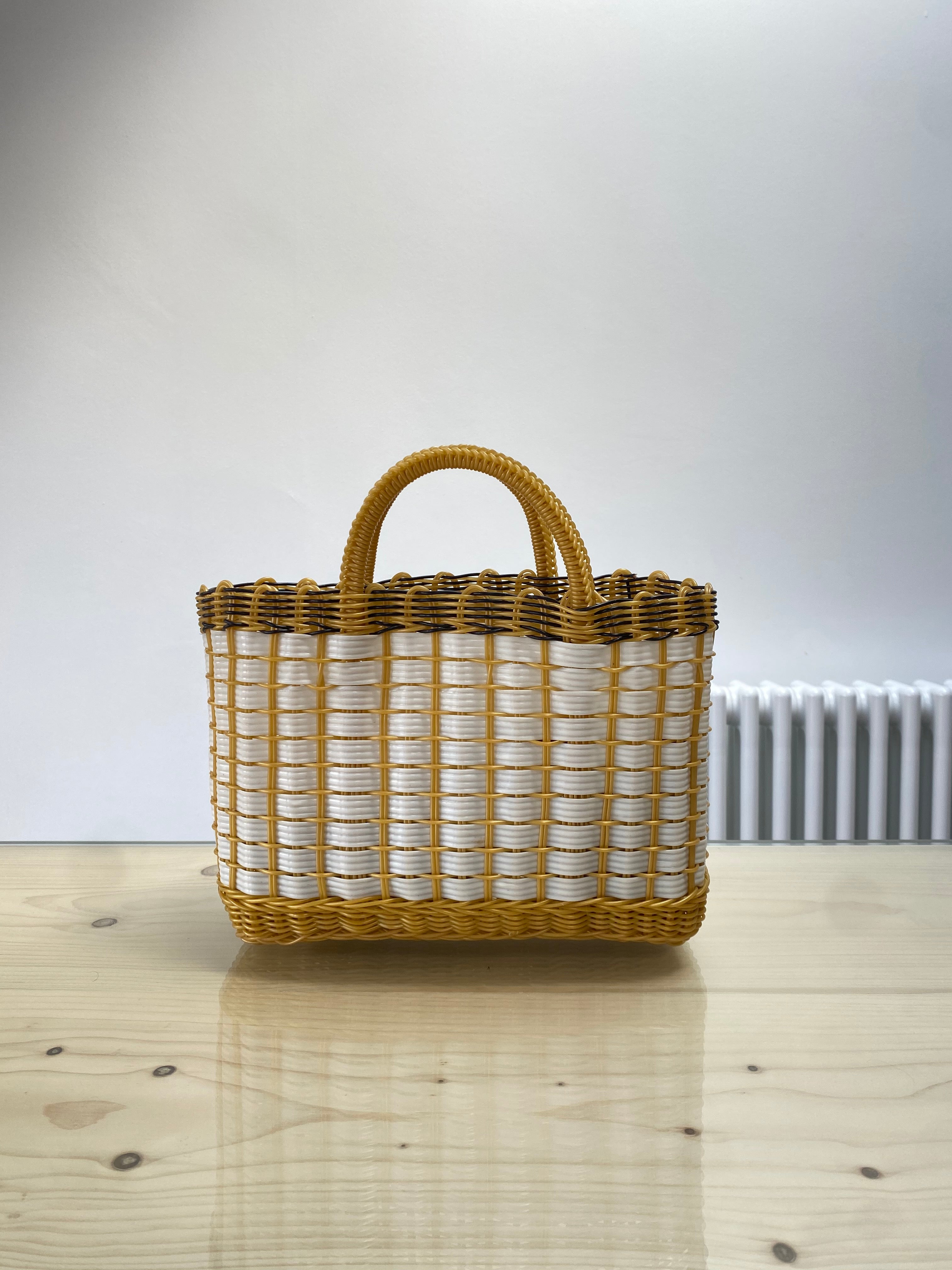 Emone Market Bag in White and Old Gold- Small