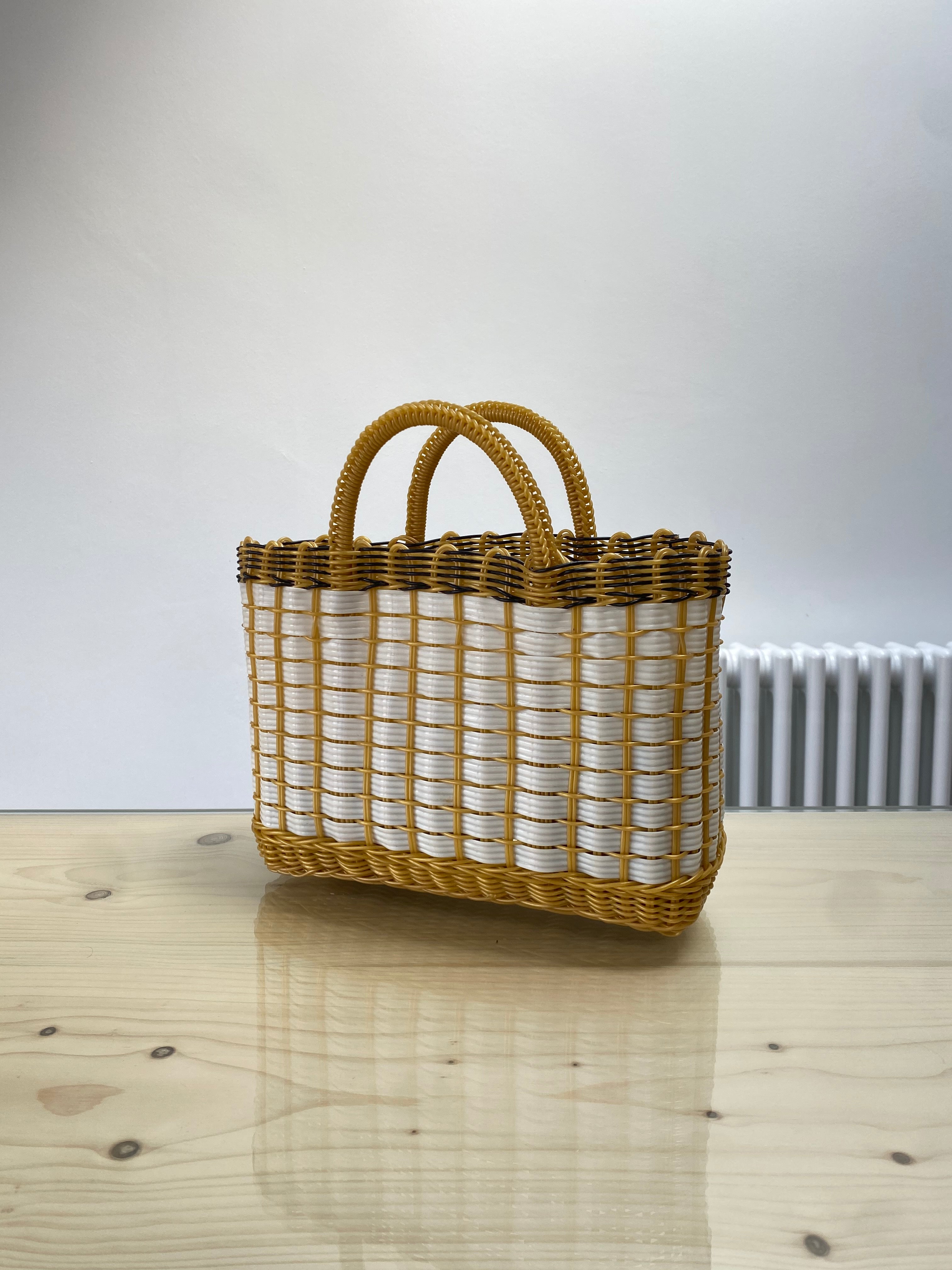 Emone Market Bag in White and Old Gold- Small