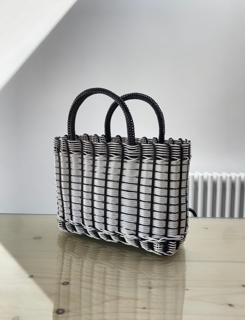 Emone Market Bag in Black and White - Small